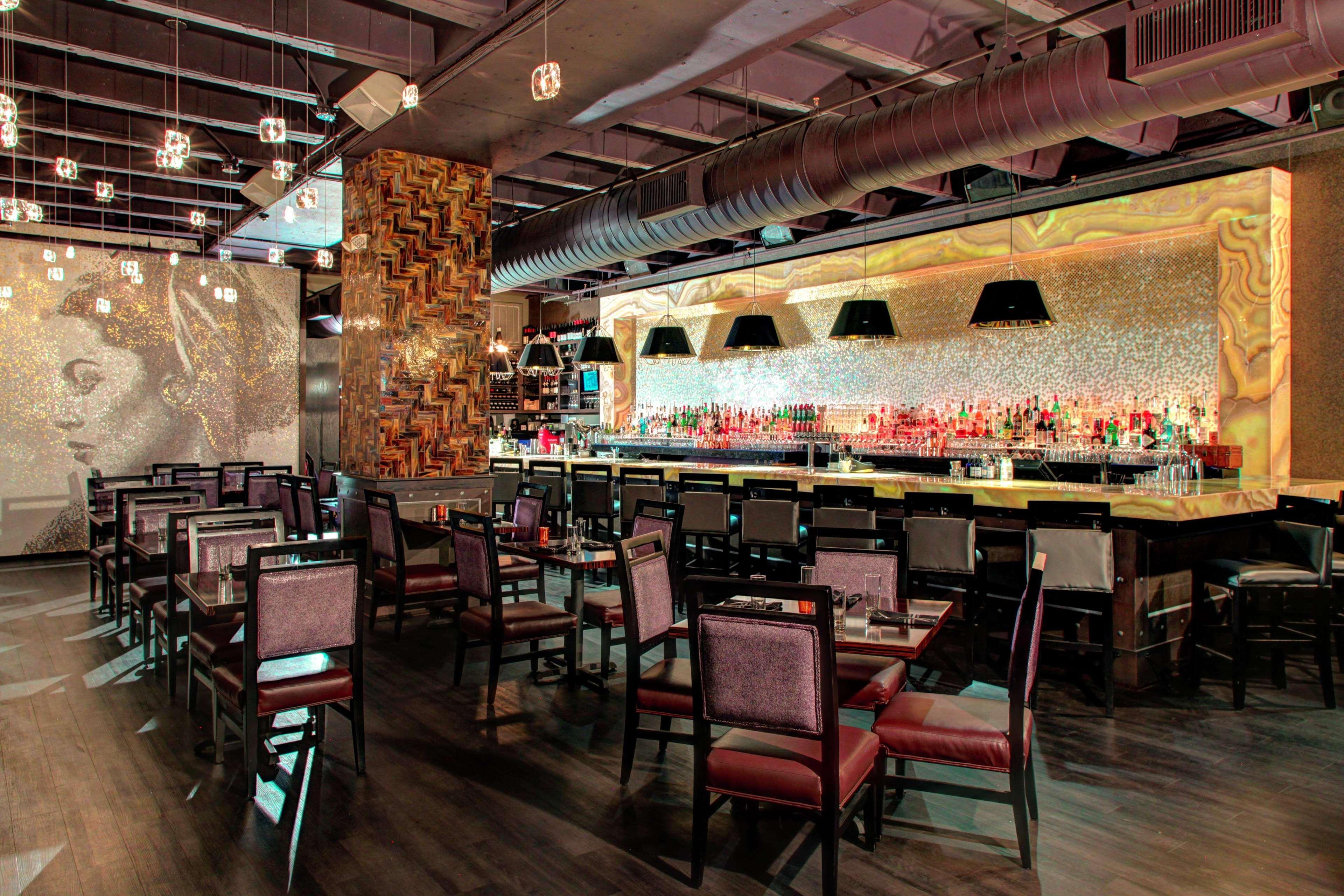 Hampton & - - Downtown, Va Hotel 3*