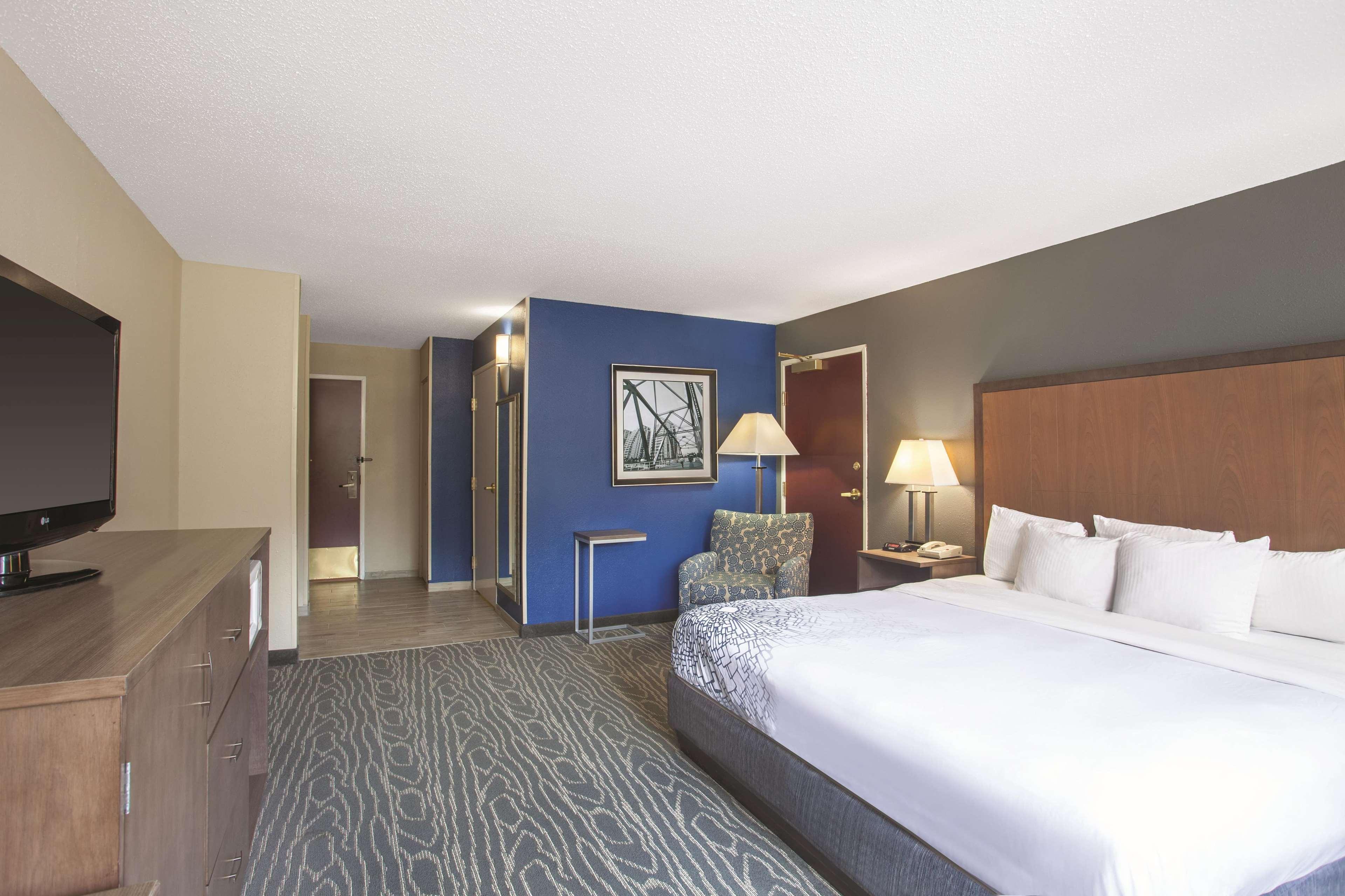 La Quinta By Wyndham South