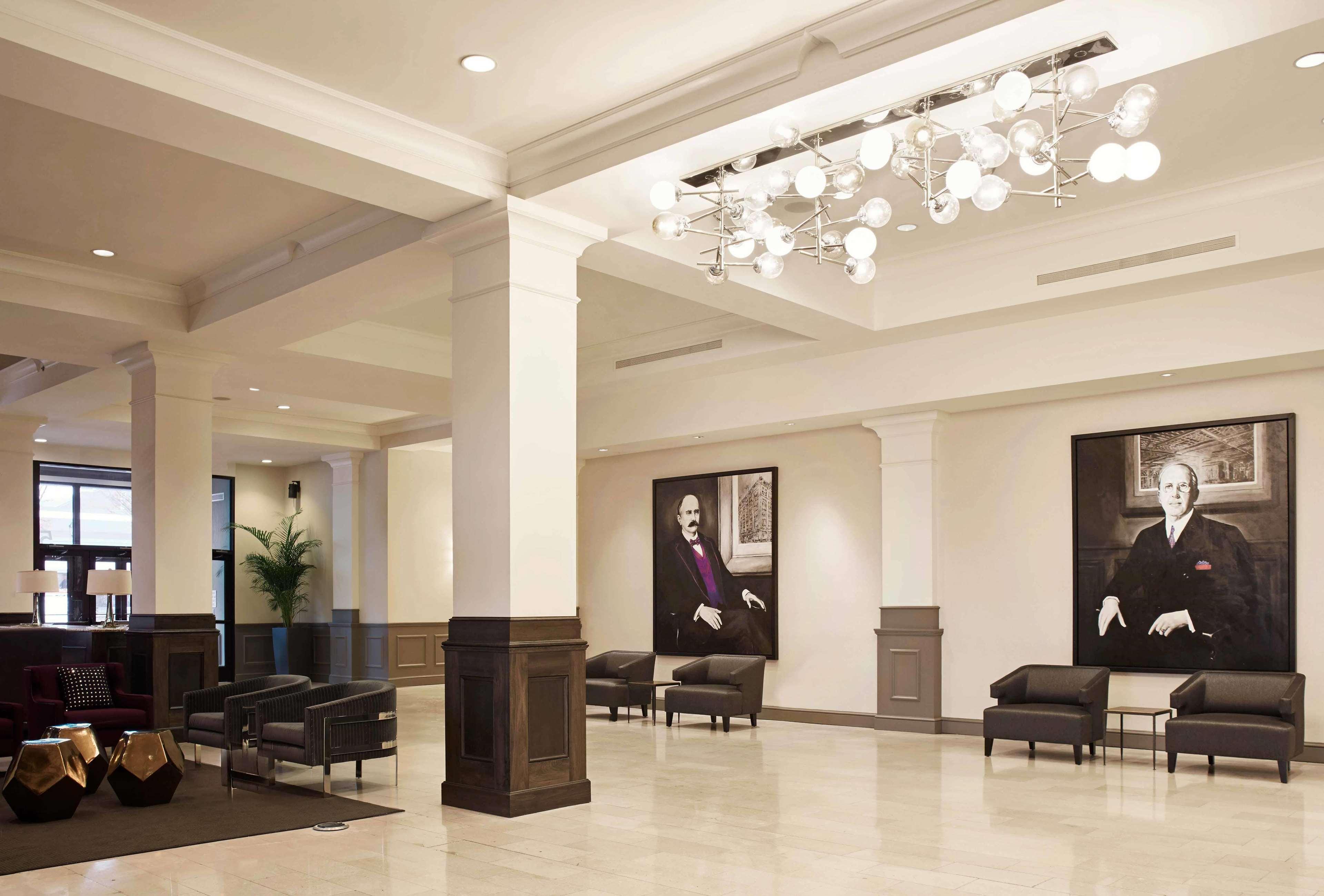 Hilton Downtown 4*