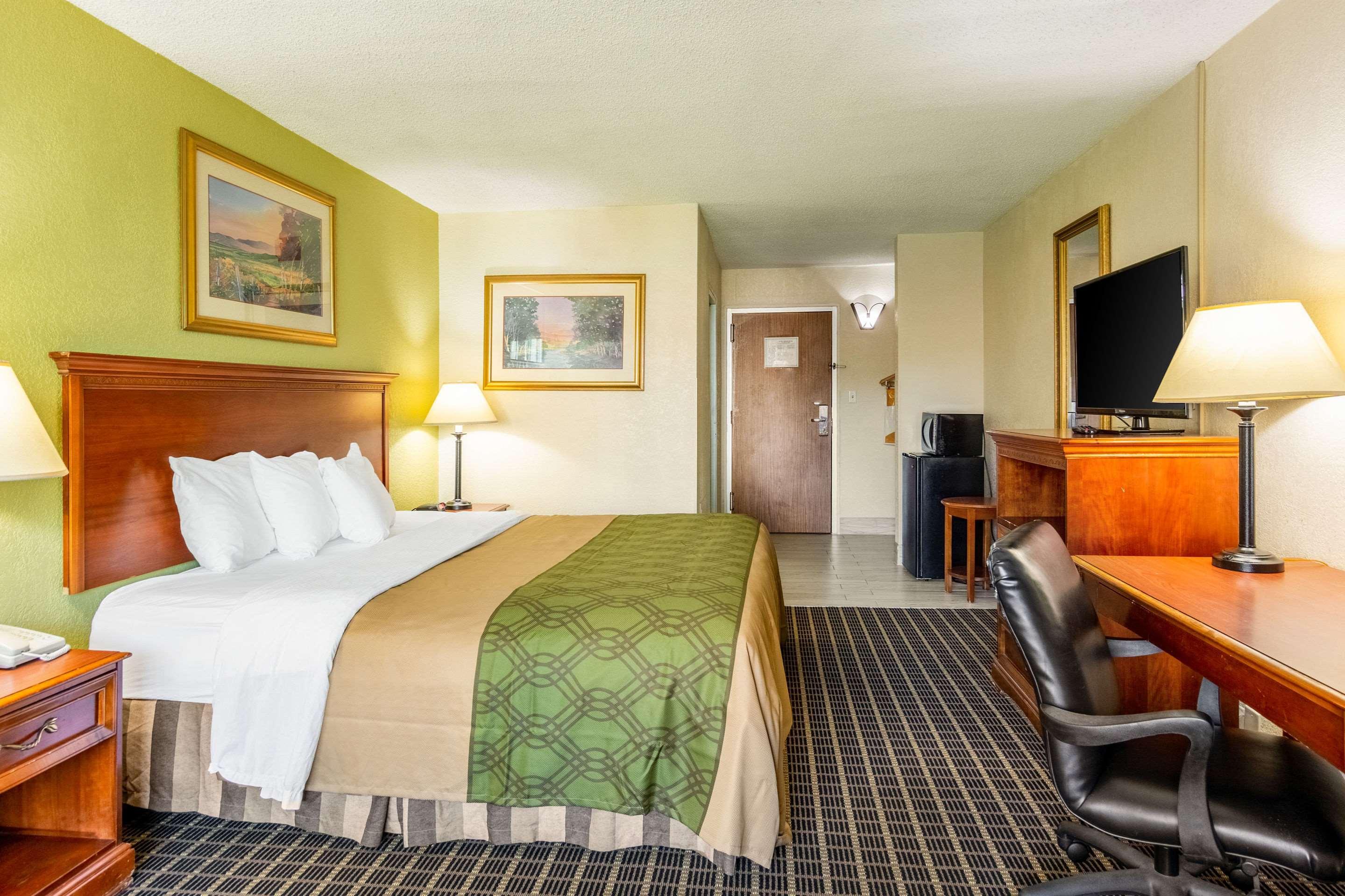 Hotel Rodeway 2*