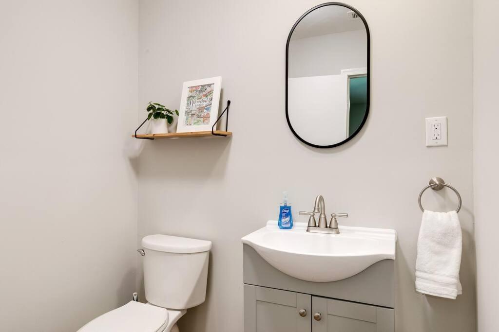 Charming, Cheerful 3 Bedroom In Richmond, Va! Holiday home *
