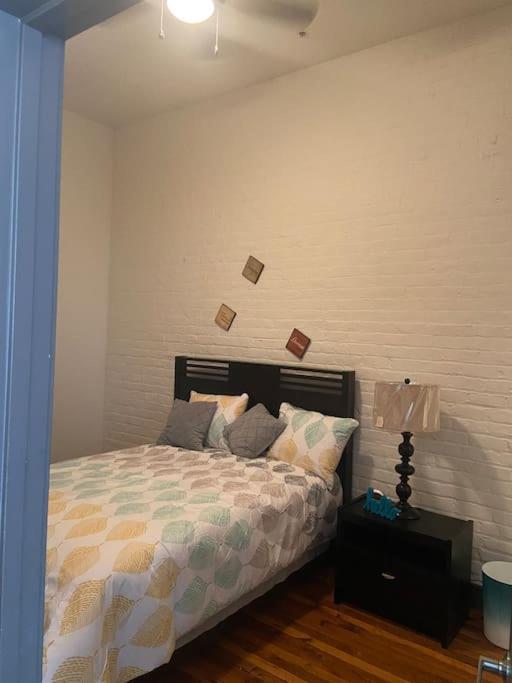 Charming 2 Bedroom Near Vcu *