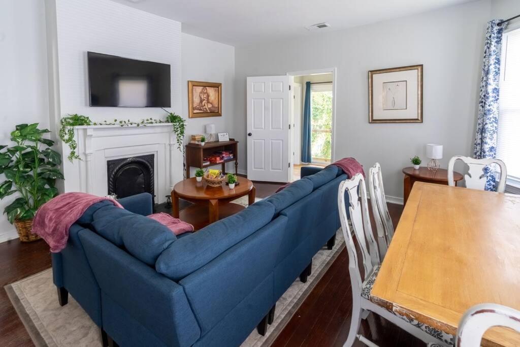 Garden Penthouse In Rva! 3 Bedroom, 3 Bath! *