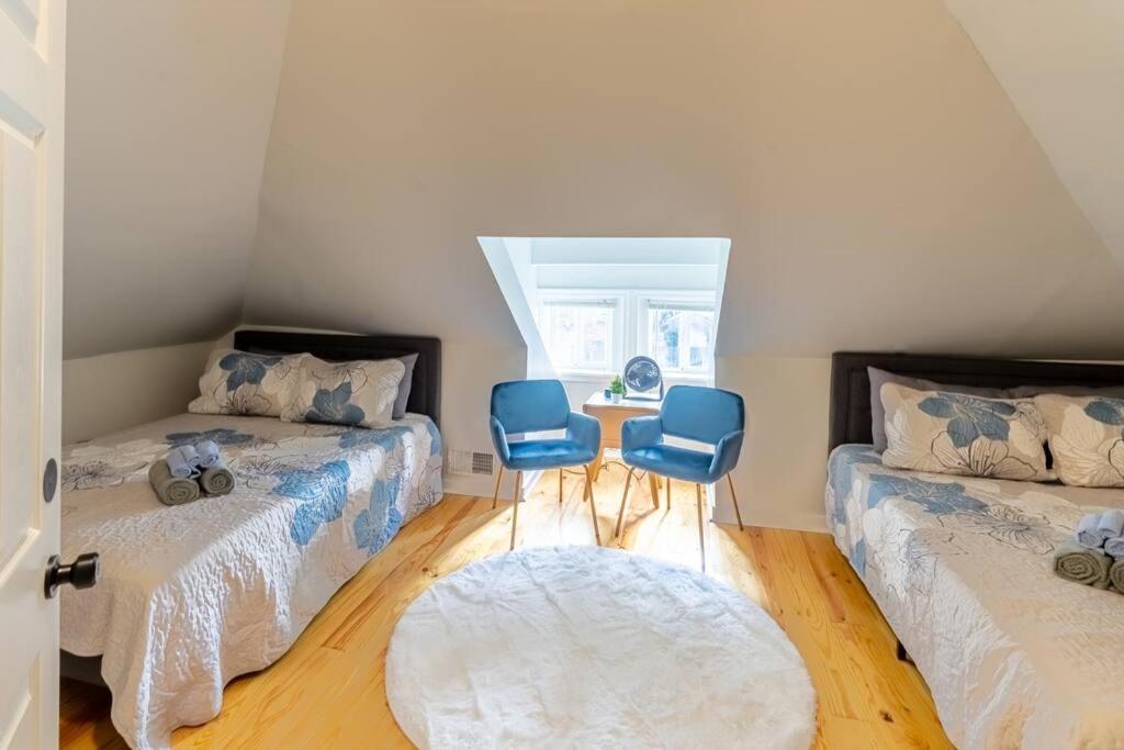 Apartment Garden Penthouse In Rva! 3 Bedroom, 3 Bath! *