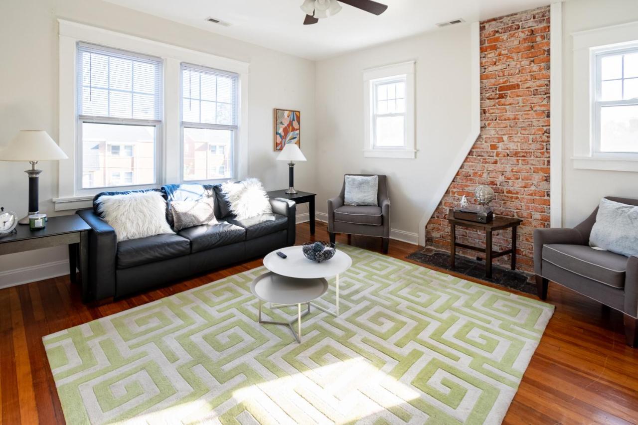 Apartment Contemporary 3-bedroom With Balcony In Rva