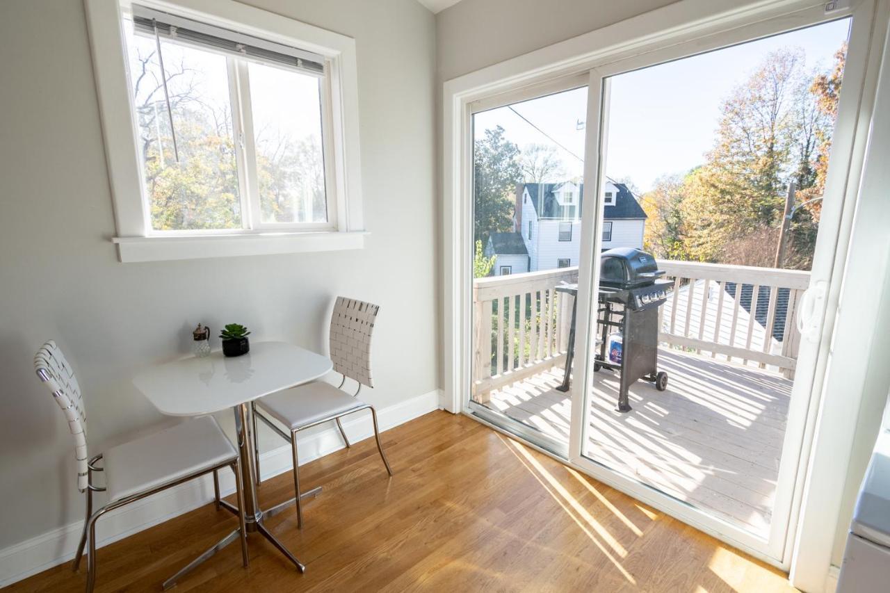 Contemporary 3-bedroom With Balcony In Rva *