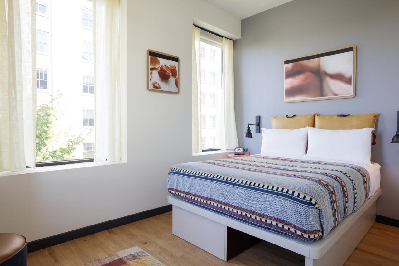 Moxy Downtown * Richmond