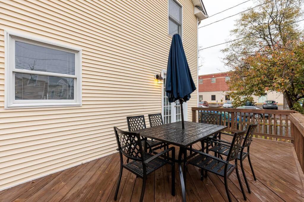 The Neighborhood House In Richmond