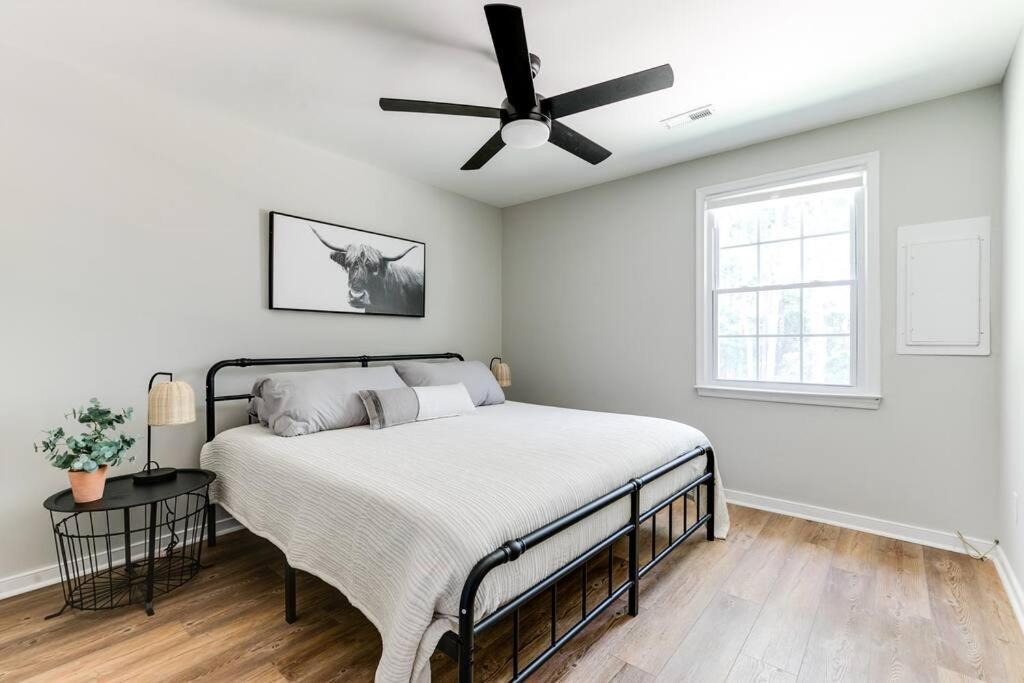 Boho Ranch In The West End *