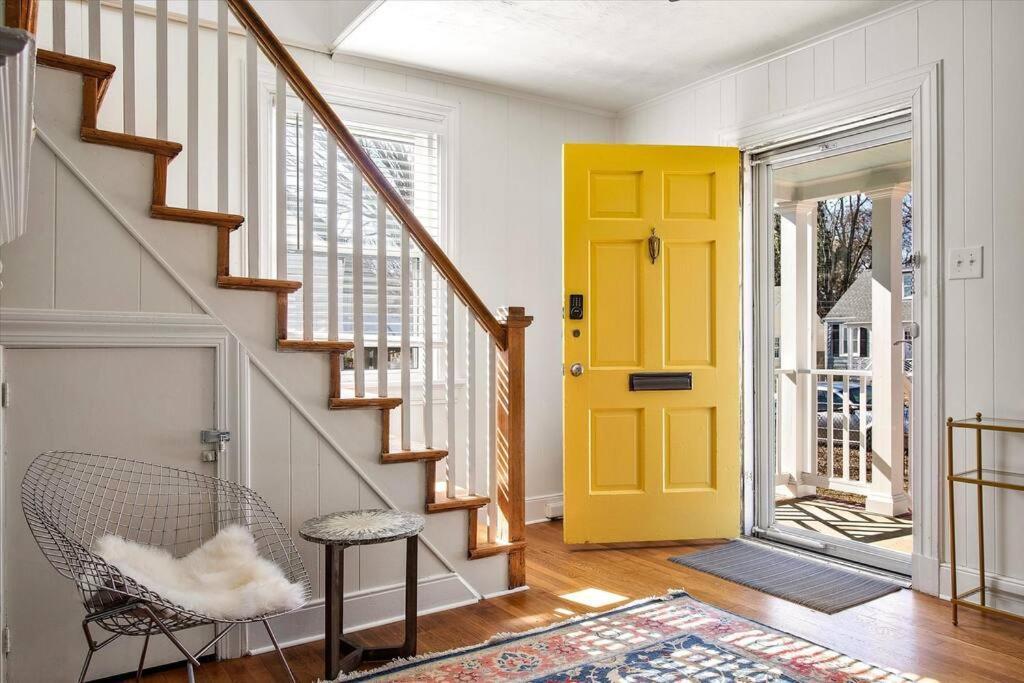 Private House Mins To Maymont Park, Trails & Vcu! Holiday home