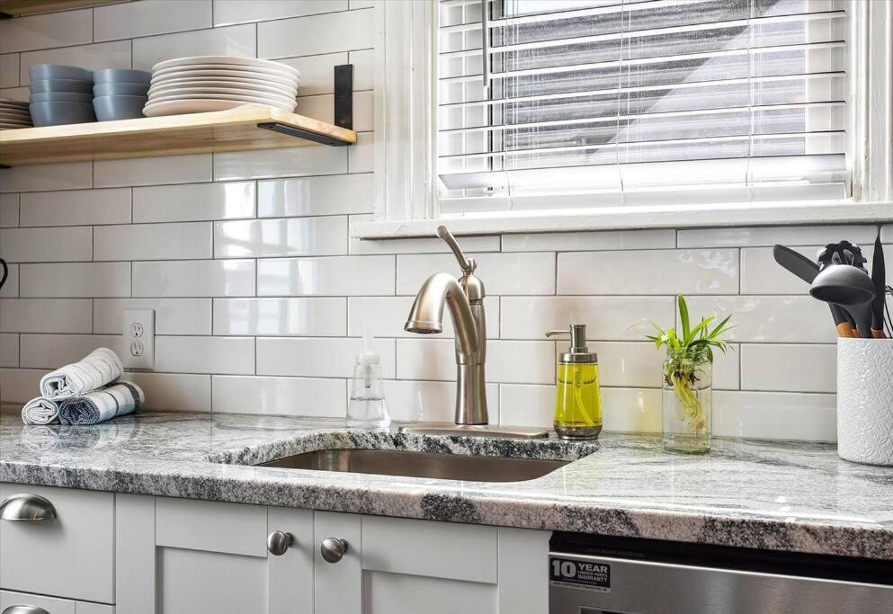 Holiday home Private House Mins To Maymont Park, Trails & Vcu! Richmond