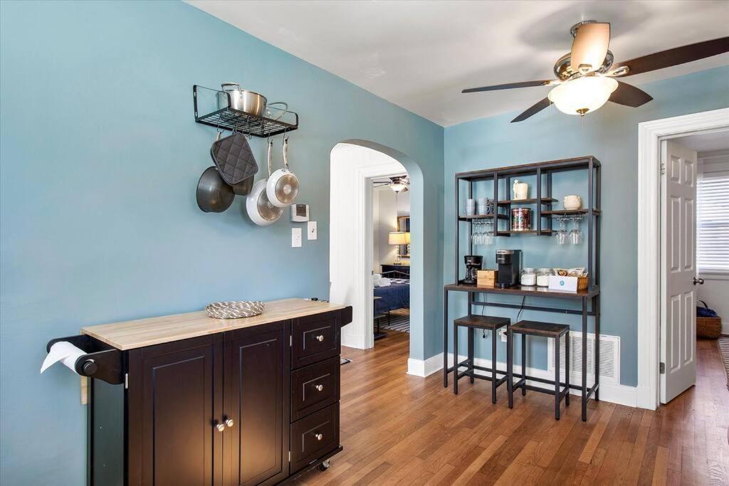 Holiday home Private House Mins To Maymont Park, Trails & Vcu! Richmond