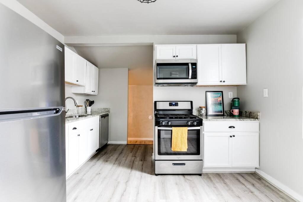 Private Boho 10 Minutes To Downtown Rva! Holiday home Richmond
