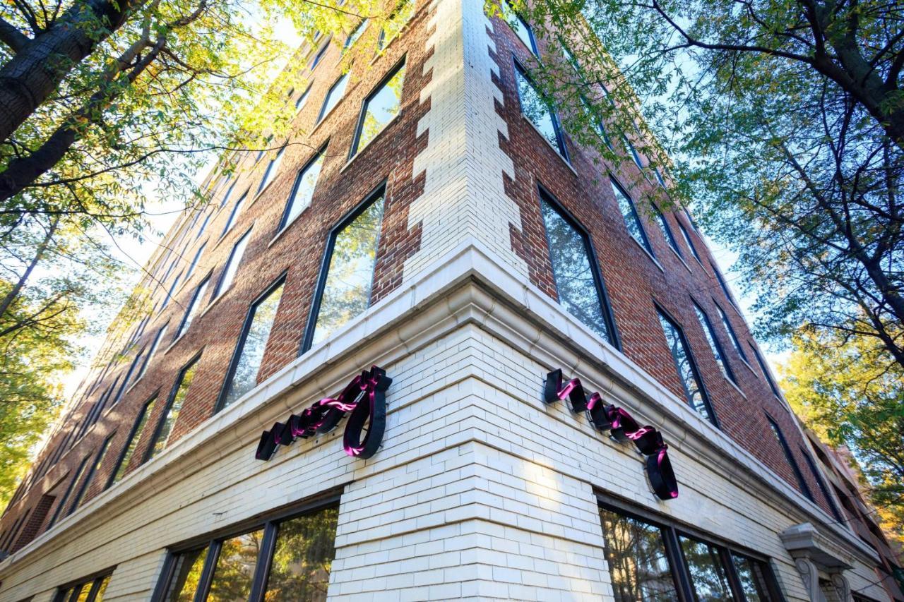 Moxy Downtown Hotel *