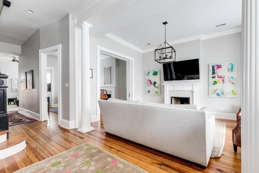 Luxury In The Historic Fan District Holiday home Richmond