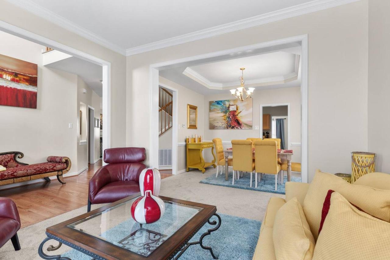 Holiday home Royal Retreat: Luxurious House With 4 King Beds! Richmond