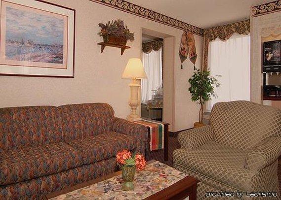 Lodge Econo