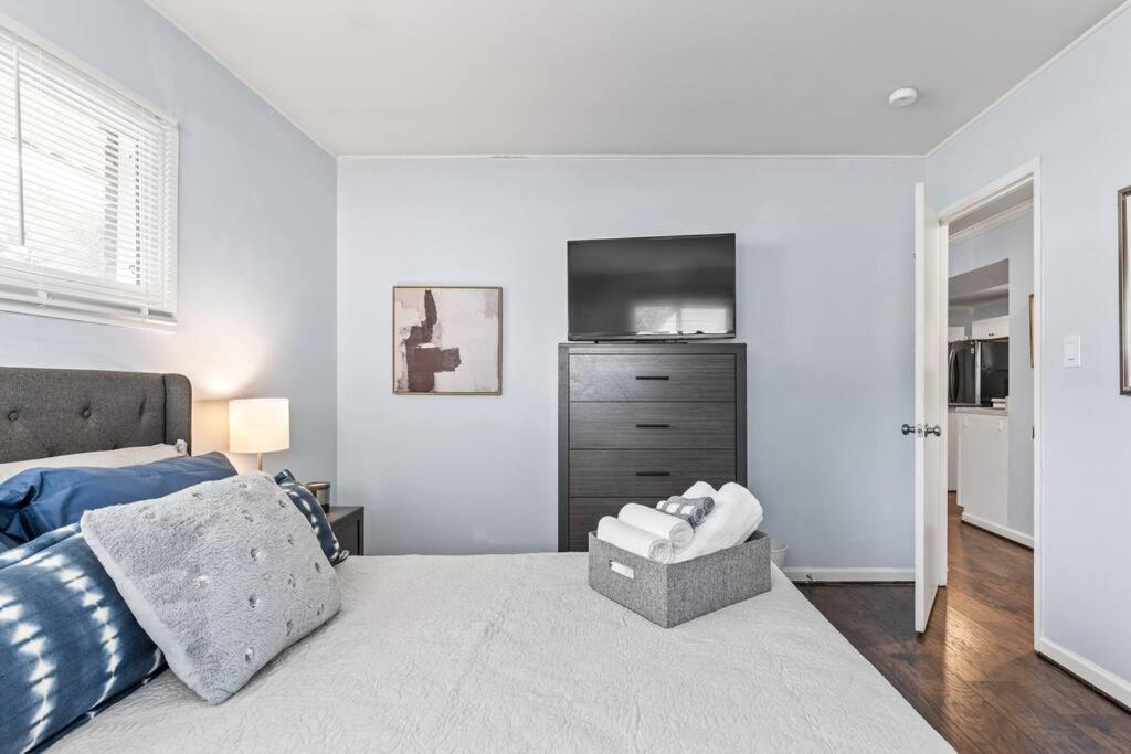The Bamboo House! Dog-friendly N Rva Sleeps 8 *
