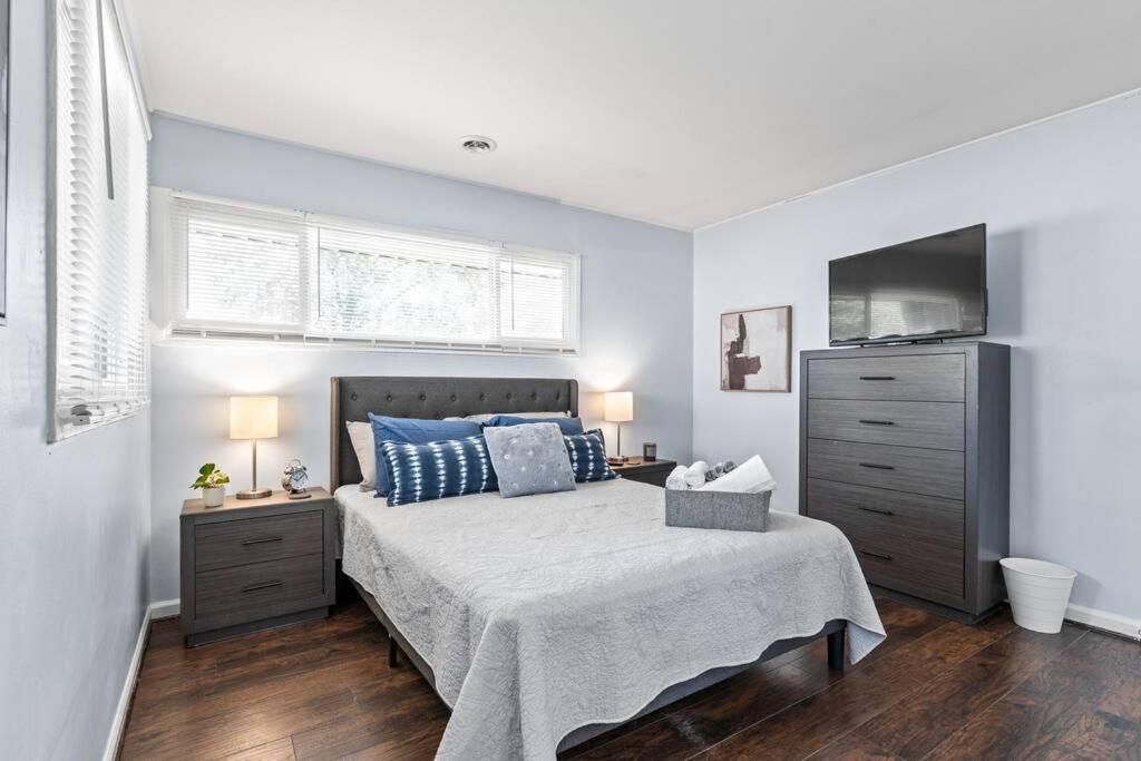 The Bamboo House! Dog-friendly N Rva Sleeps 8 *