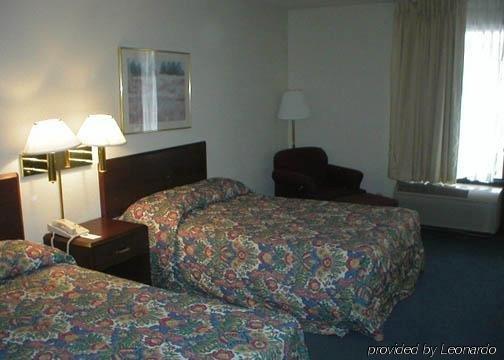 Rodeway Hotel 2*