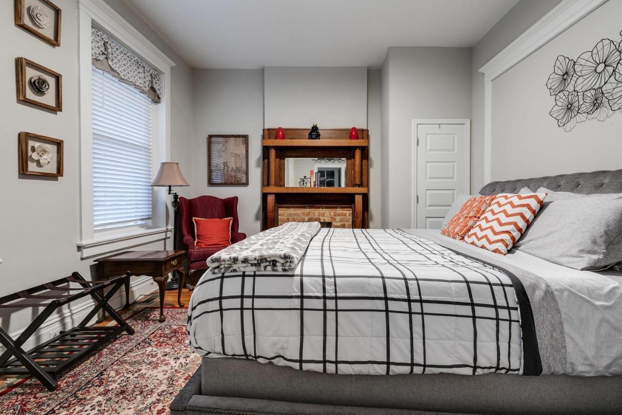 Holiday home E1 Centrally Located In Carytown Fully Fenced Richmond