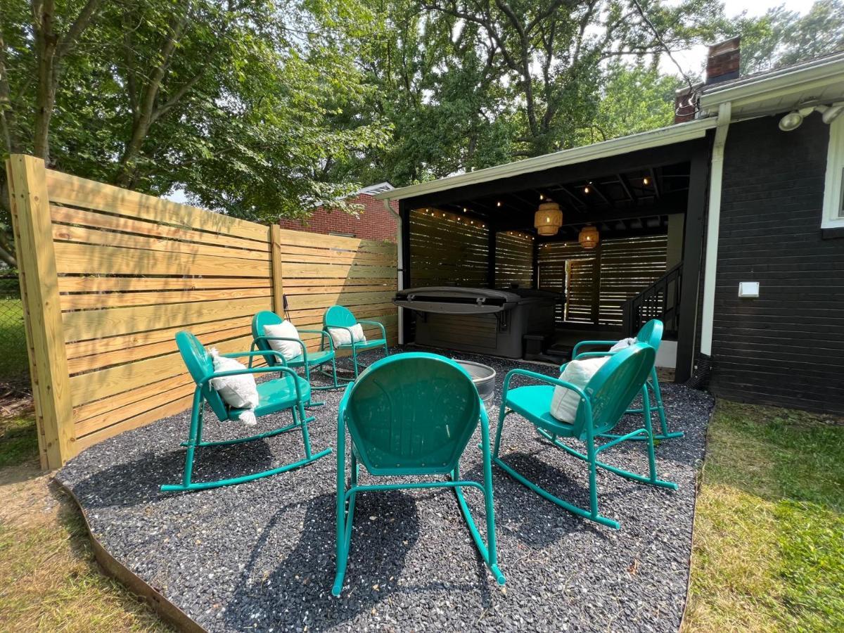 Hot Tub Mid Century Modern Near Chippenham Hosp