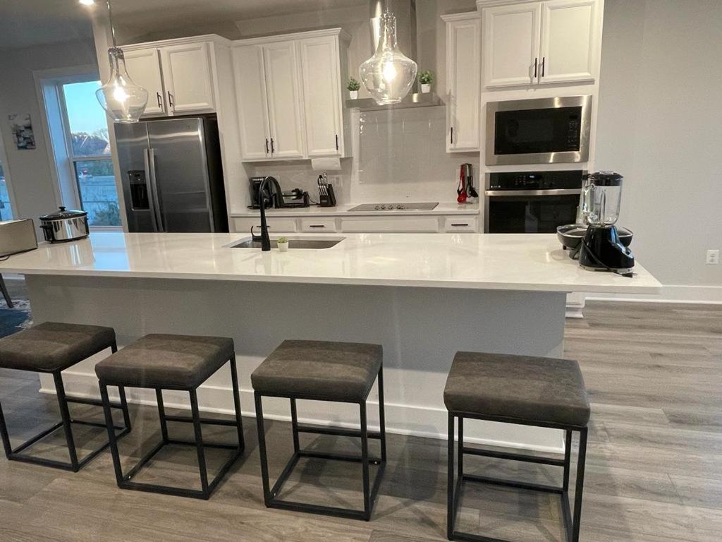 Luxury Living In Homestay Richmond
