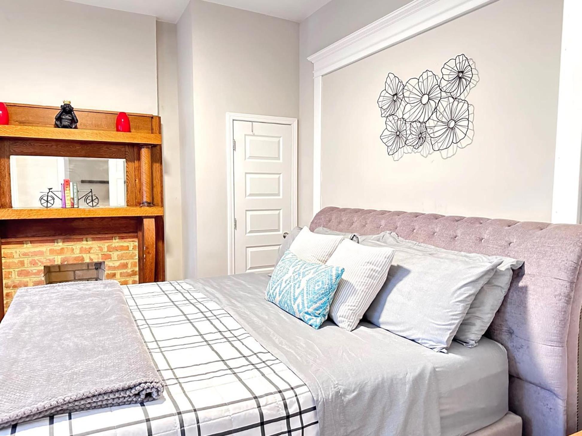 E1 Centrally Located In Carytown Fully Fenced Holiday home