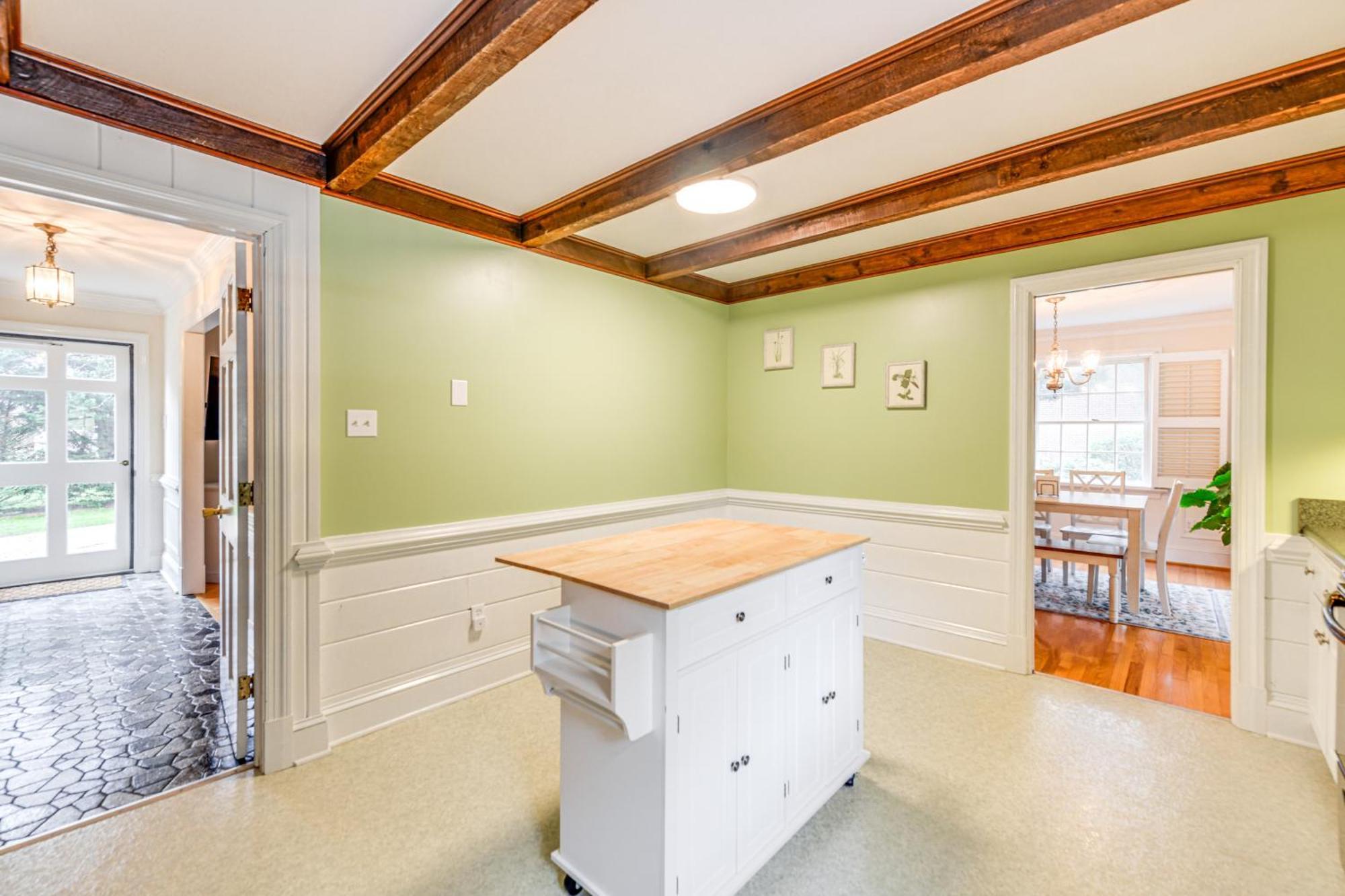 Vacation About 10 Mi To Downtown! Holiday home Richmond