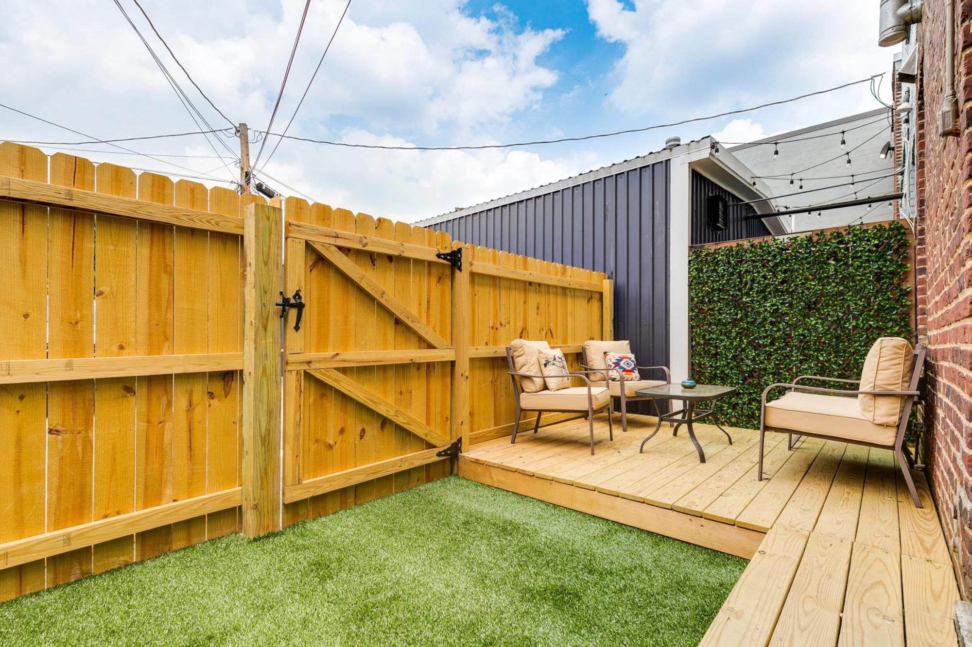 M2 Location 2 Mins To Vcu Free Parking Holiday home *