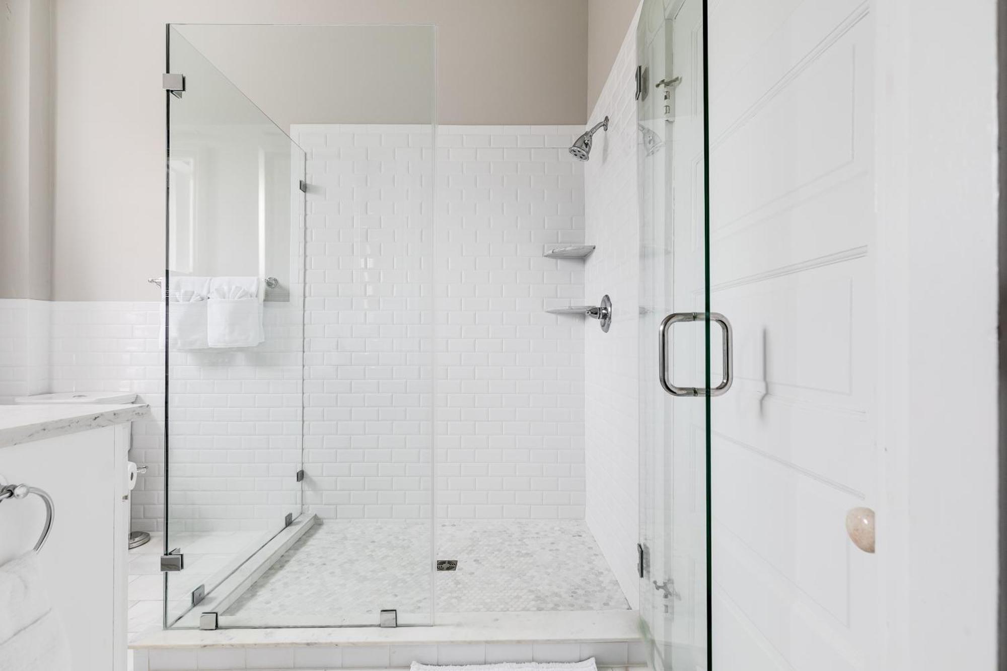 Luxury In The Historic Fan District Holiday home Richmond