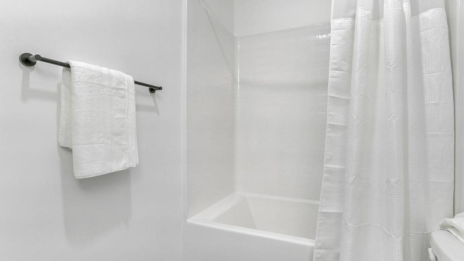 Landing Modern With Amazing Amenities Apartment *