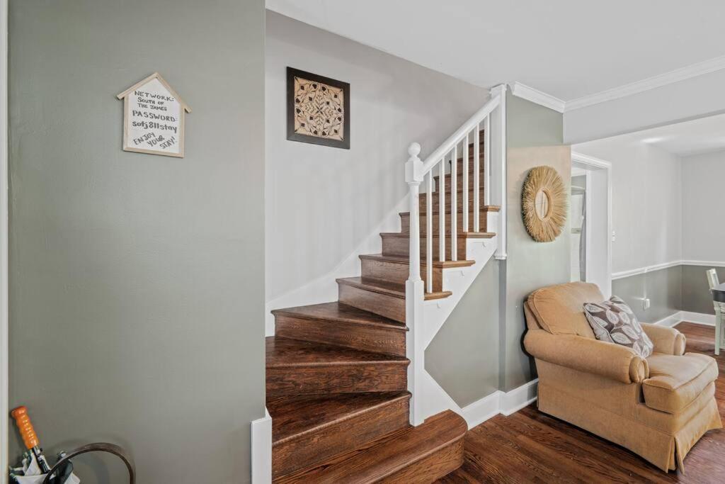 Holiday home Private House + Yard Location To Rva Richmond