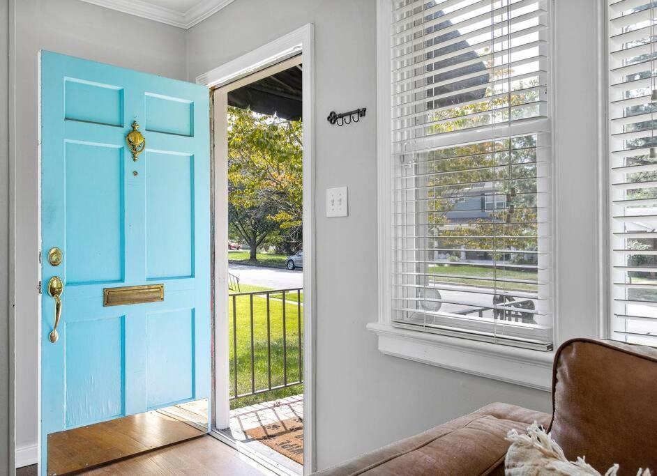 Private, Tranquil Living In Historic Rva Awaits! Holiday home