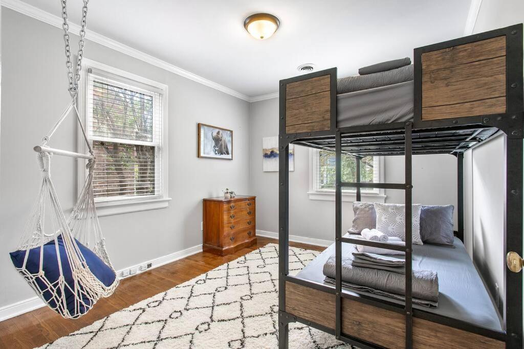 Private, Tranquil Living In Historic Rva Awaits! Holiday home *