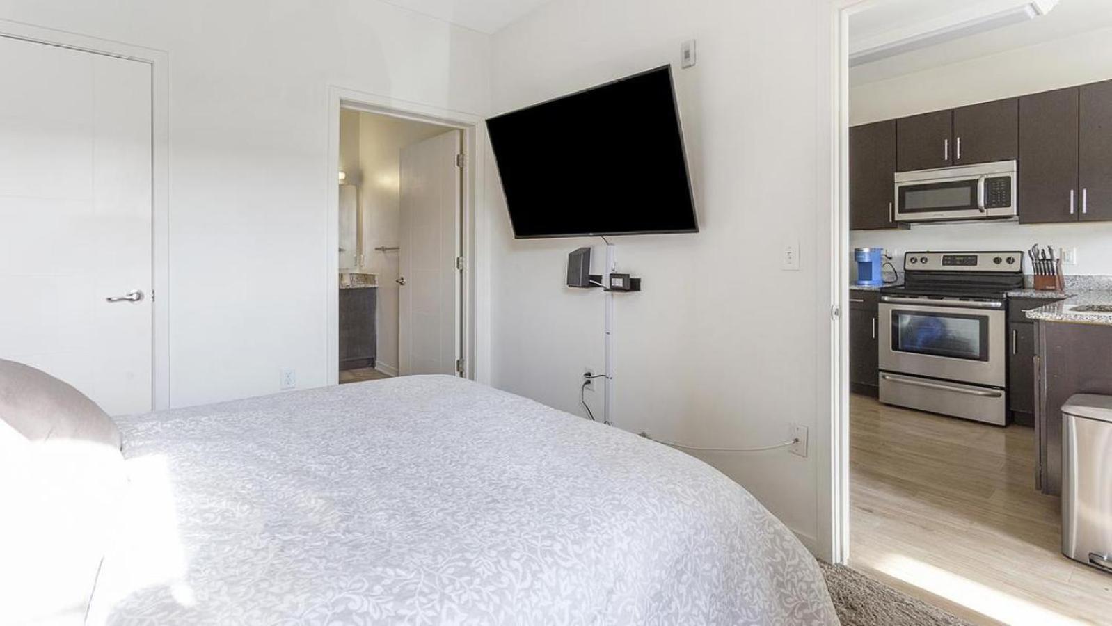 Landing At The Spectrum - 1 Bedroom In Chamberlayne Industrial Center * Richmond