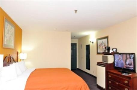 Country & By Radisson, I-95 South, Va Hotel Richmond