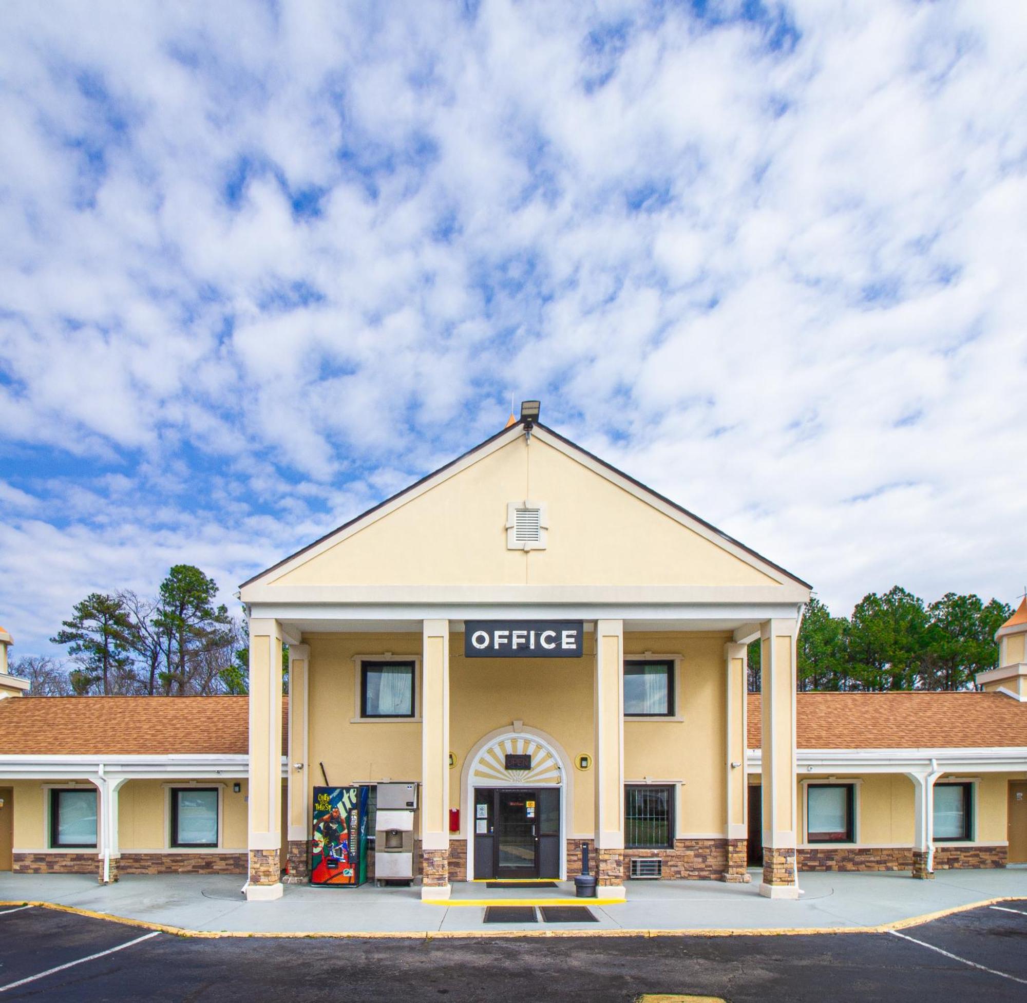 Whitehouse South Motel 2*