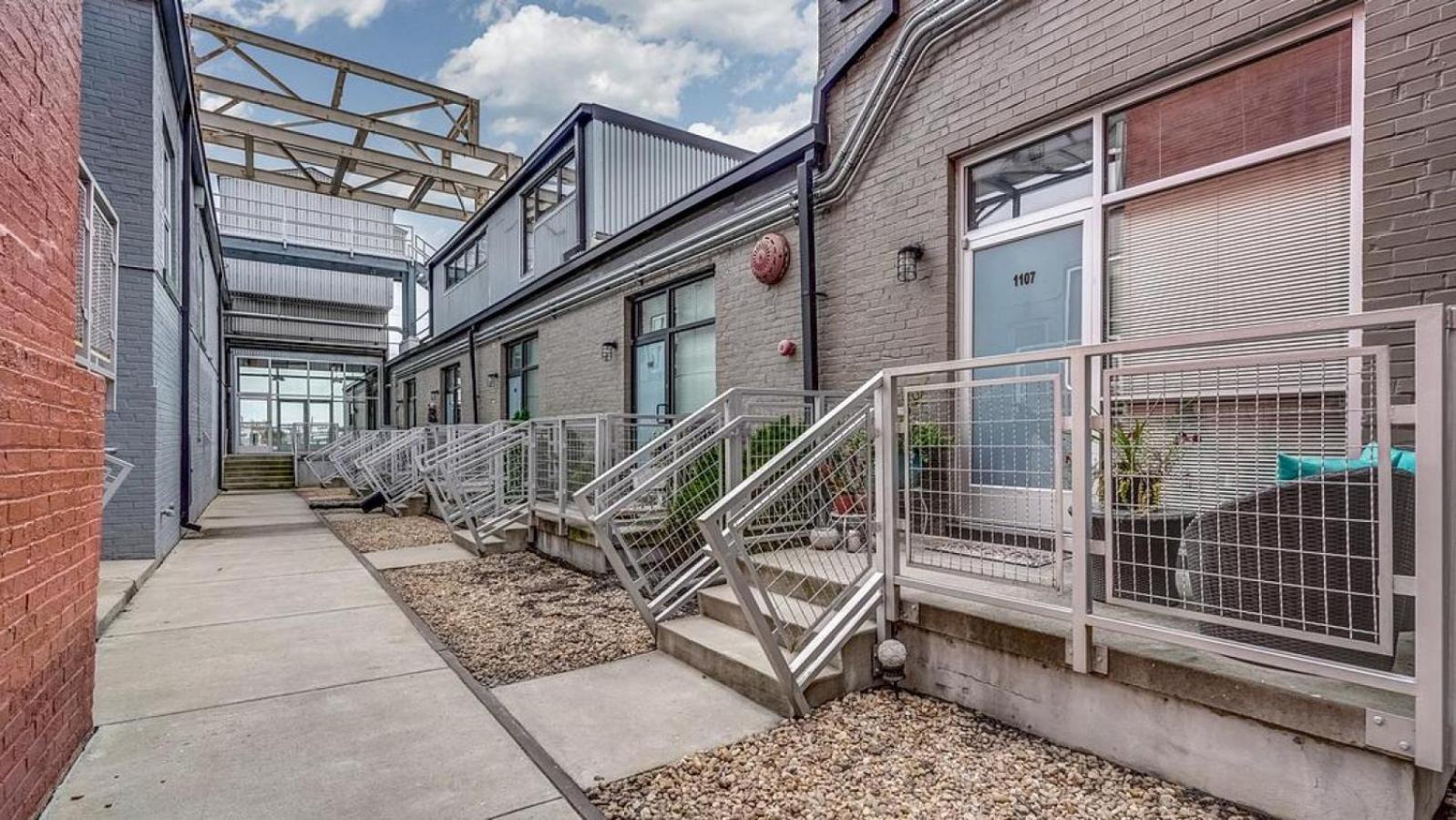 Landing At Hopper Lofts - 1 Bedroom In Manchester Apartment Richmond