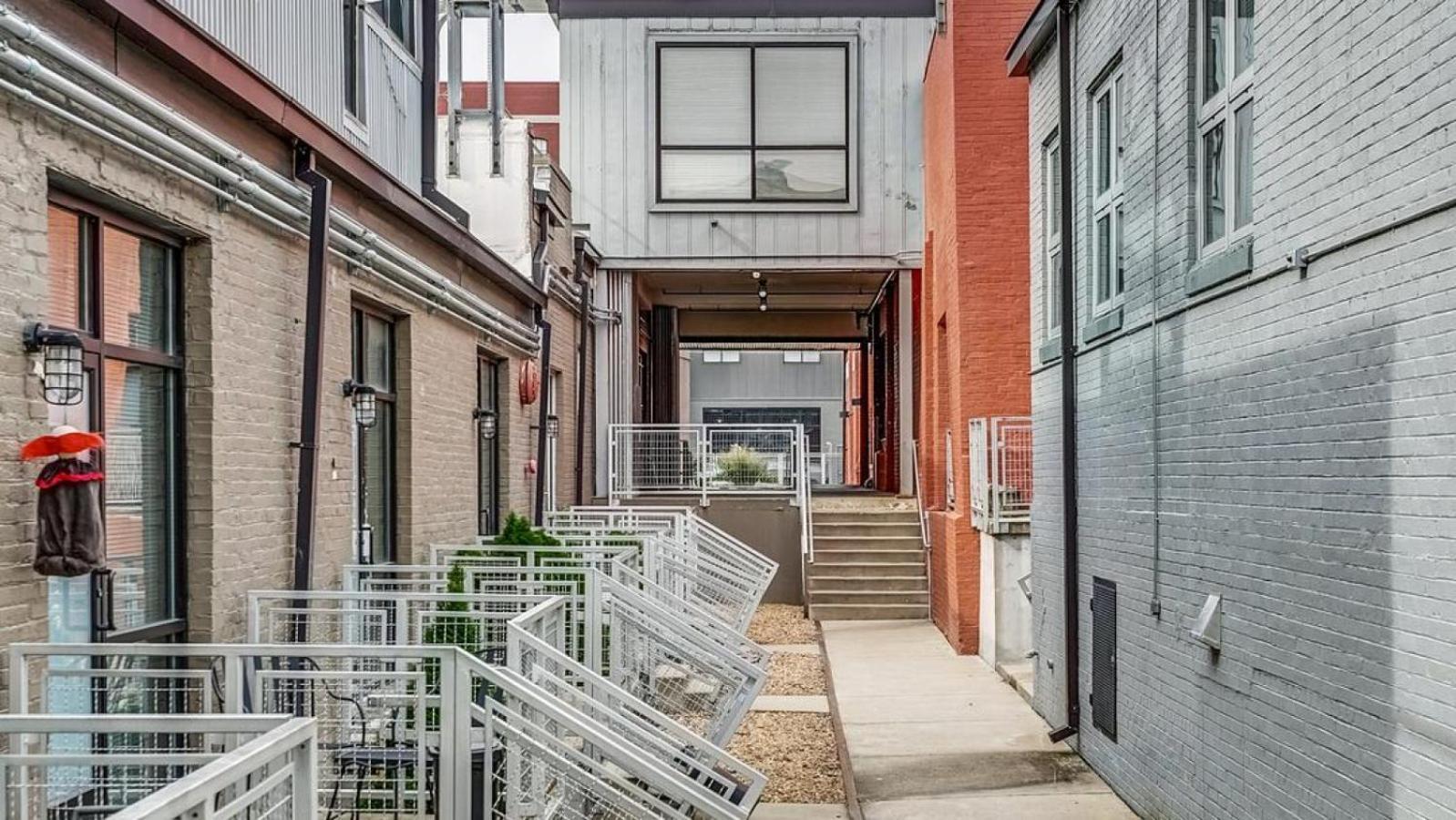 Apartment Landing At Hopper Lofts - 1 Bedroom In Manchester