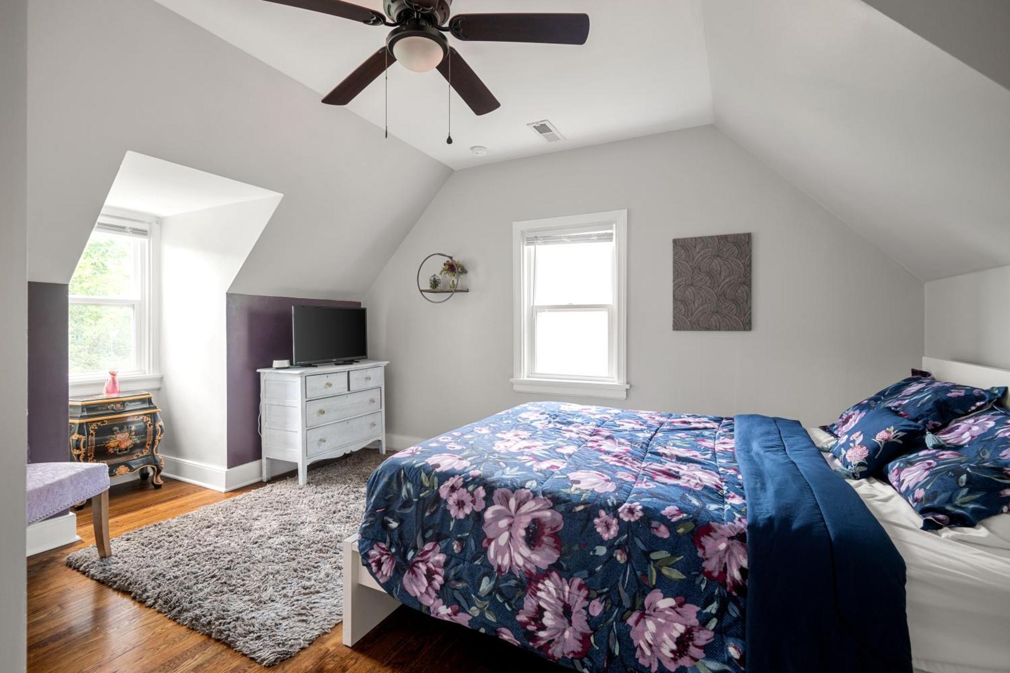 Private House + Yard Location To Rva Richmond