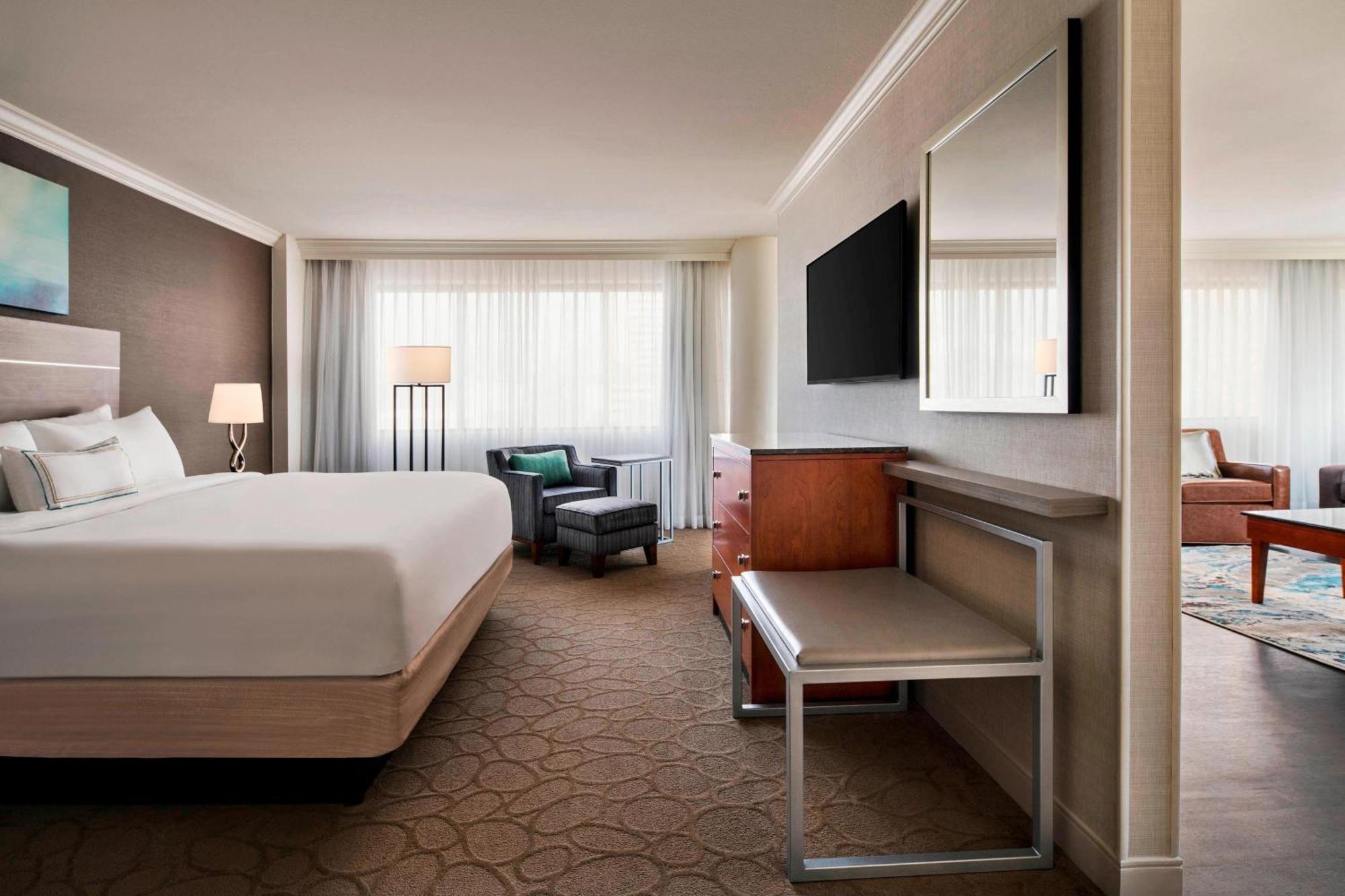 Hotel Delta By Marriott Downtown
