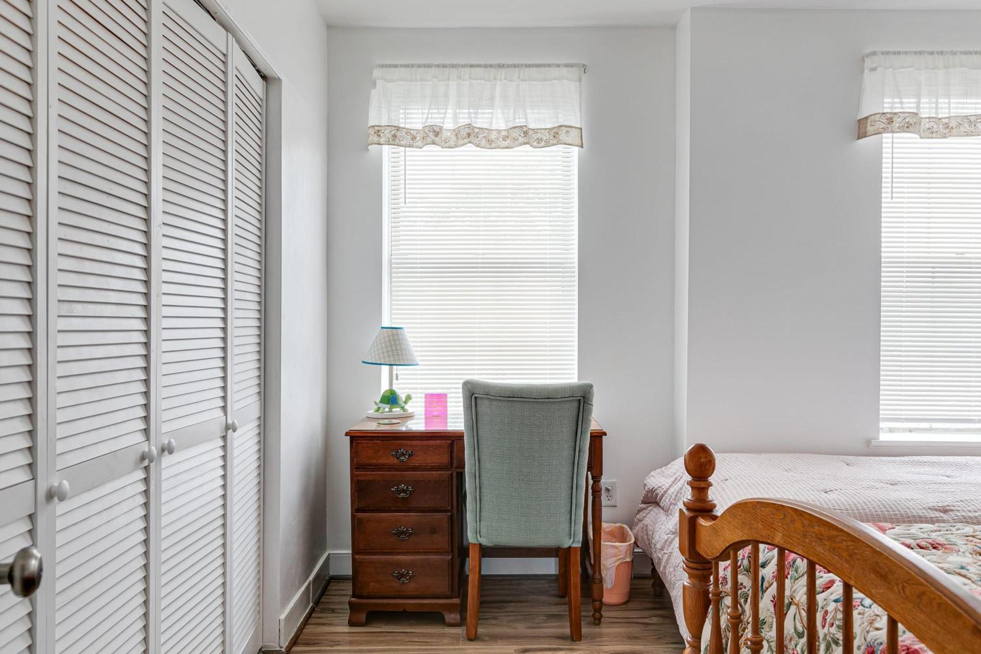 Grand Carytown Family 6br Free Parking
