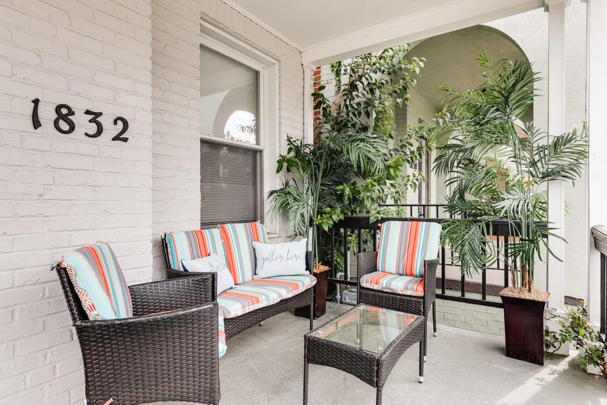 Cozy Spacious Family Near Carytown Fully Fenced Holiday home