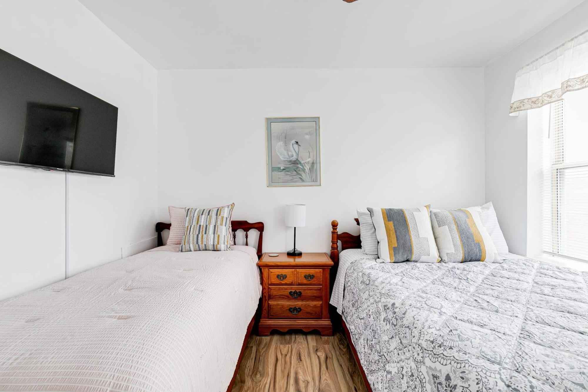 Grand Carytown Family 6br Free Parking Holiday home Richmond