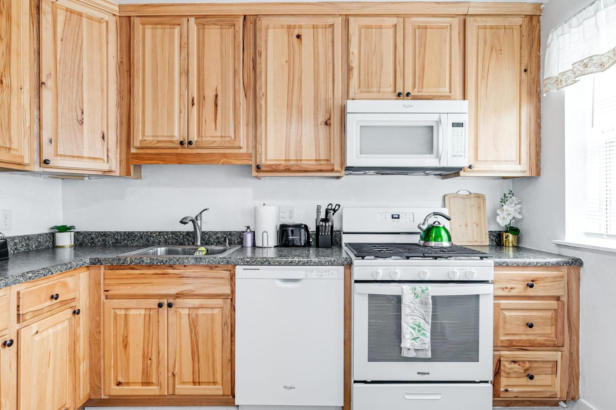 Holiday home Grand Carytown Family 6br Free Parking Richmond