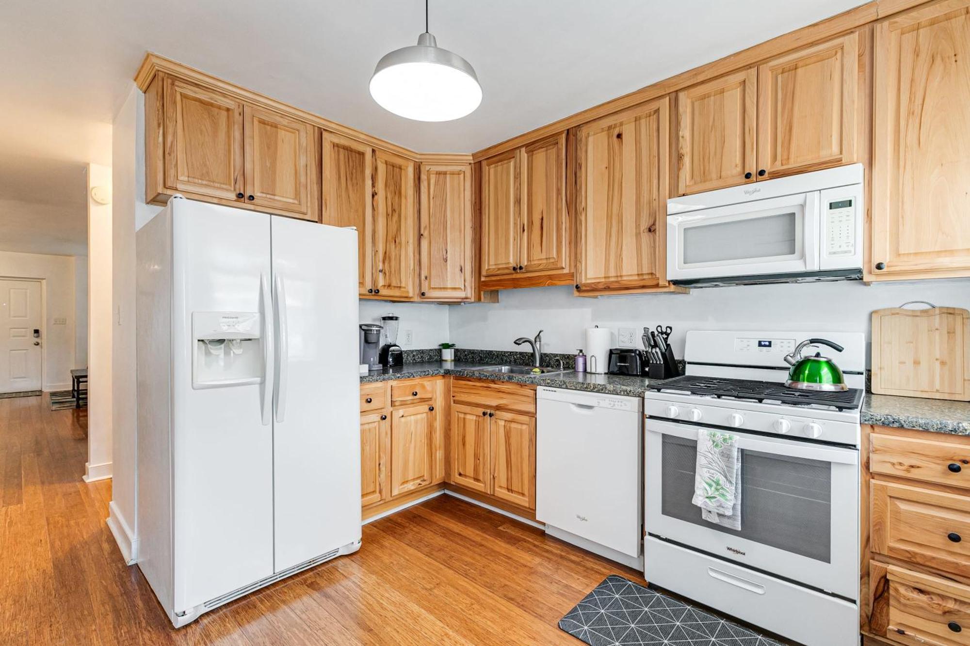Holiday home Grand Carytown Family 6br Free Parking Richmond