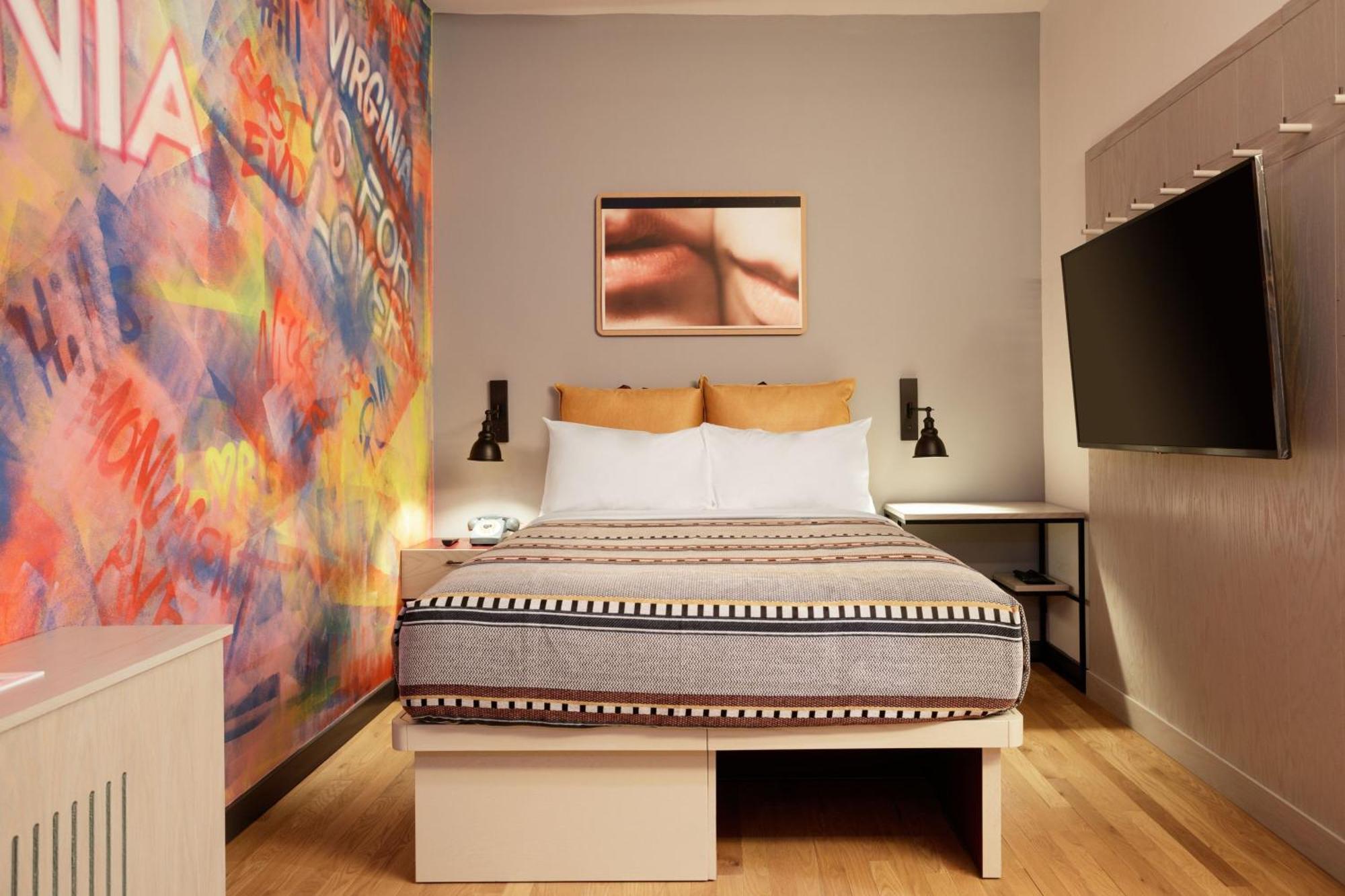 Moxy Downtown Hotel Richmond