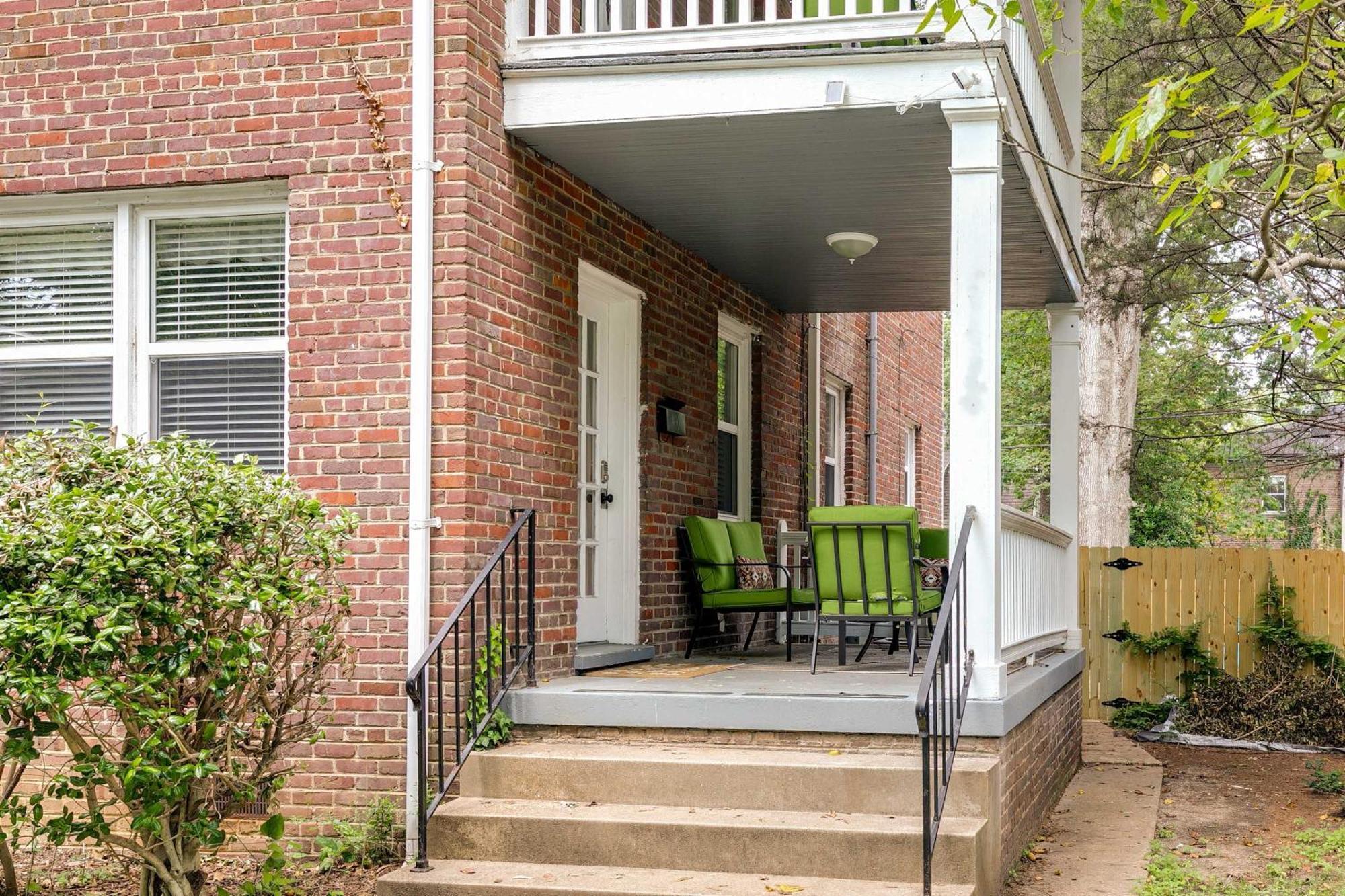 2b Gem In Scott's Addition Fire-pit Fully Fenced * Richmond