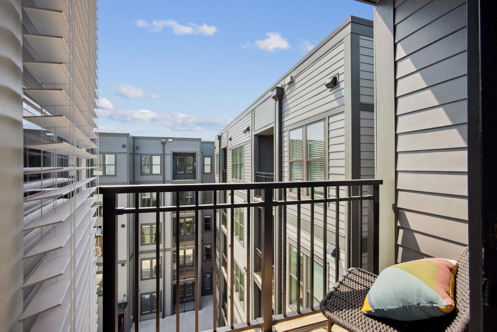 Luxury Furnished By Hyatus At The Navigator Aparthotel